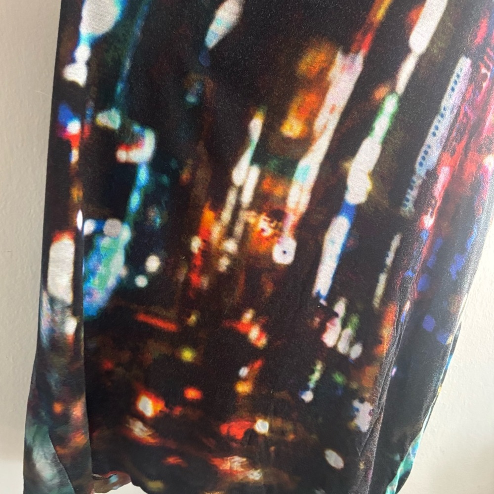 McQ by Alexander McQueen Black Abstract Print Sleeveless Shift Dress - Picture 3 of 6